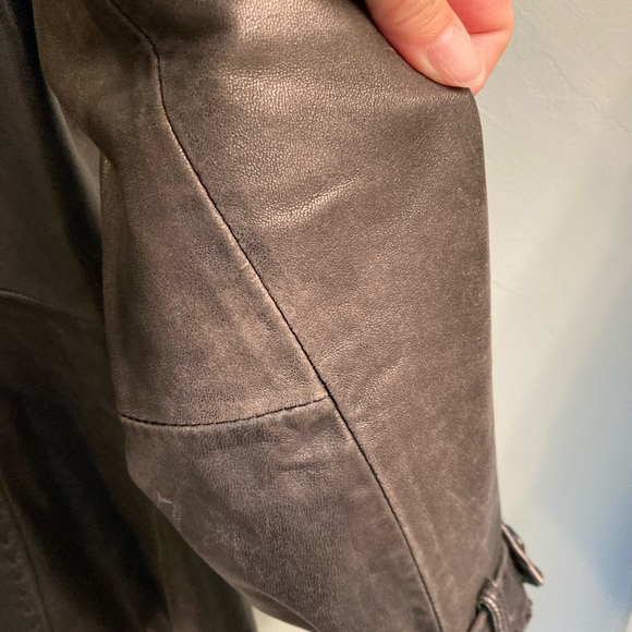 Vintage Wilson Leather Woman’s Coat-great details - Picture 9 of 9